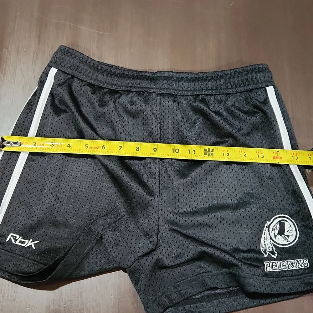 Washington Redskins Reebok Drawstring Shorts - Picture 6 of 8